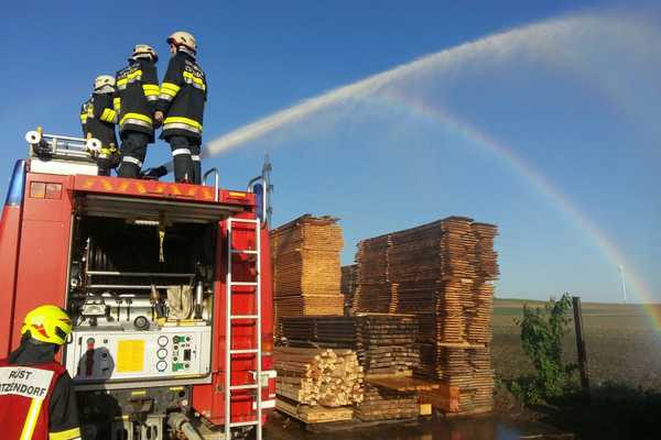 Feuerwehr Sägewerk