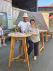 Besucherinnen und Besucher bei den Burger Terrassentagen im Holzfachmarkt Rottersdorf