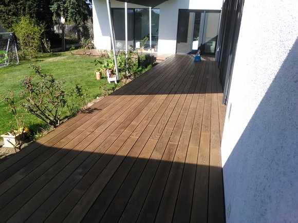 Eine neue Terrasse! 